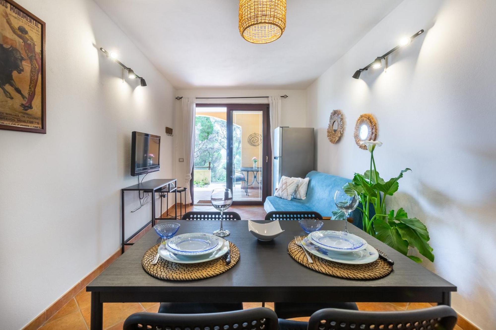 Aetos Home With Shared Swimming Pool - Porto Pino Hill المظهر الخارجي الصورة